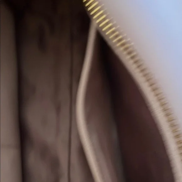 MIU MIU PINK QUILTED BAG EUC - Picture 11 of 16